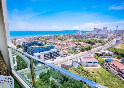 Dusit Grand Condo View for Sale in Pattaya