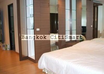 Condo at The Address Siam for rent