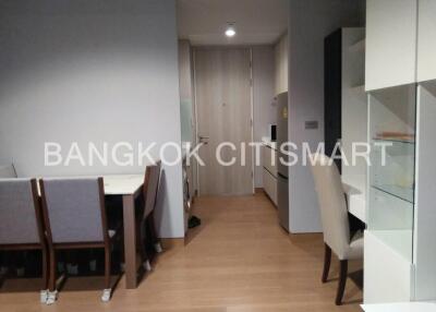 Condo at The Lumpini 24 for rent