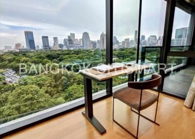 Condo at Sindhorn Tonson for sale