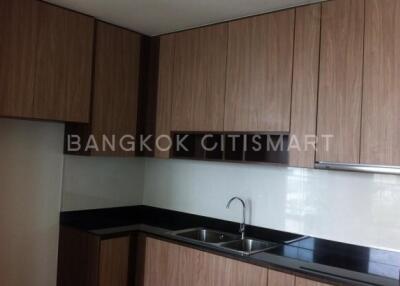 Condo at The Capital Ekkamai - Thonglor for sale