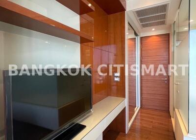 Condo at The Address Sukhumvit 28 for sale