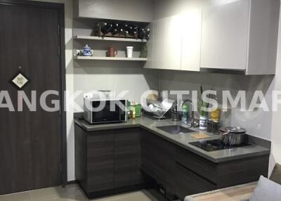 Condo at Teal Sathorn - Taksin for sale