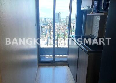 Condo at Ideo Mobi Bangsue Grand Interchange for sale