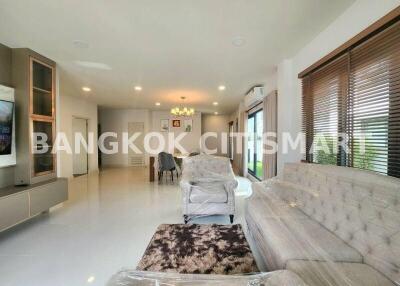 209 ตรม., 4 ห้องนอน, 4 ห้องน้ำ บ้าน ราคา ฿ 15,490,000