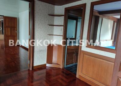 Condo at Baan Sukhothai for sale