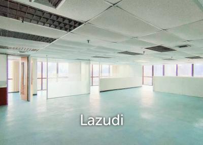 277 SQ.M Office for rent at Asoke