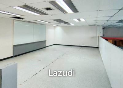 277 SQ.M Office for rent at Asoke