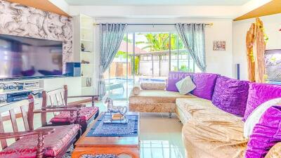 Large 3-BR Villa in Chalong