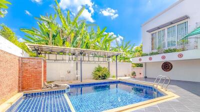 Large 3-BR Villa in Chalong