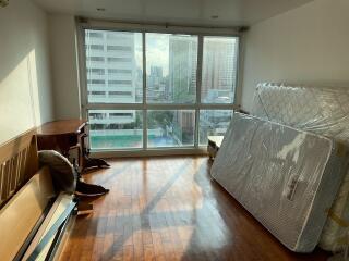 For SALE : Baan Siri Silom / 2 Bedroom / 2 Bathrooms / 84 sqm / 10900000 THB [S11968]