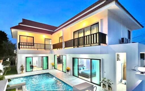 House For Sale in East Pattaya - 5 Bed 6 Bath