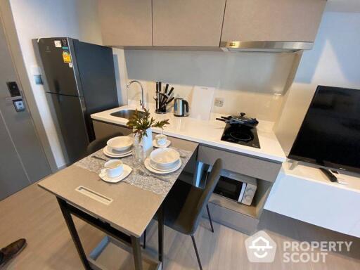 1-BR Condo at Life Asoke - Rama 9 near MRT Phra Ram 9 (ID 438232)