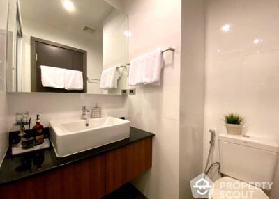 1-BR Condo at The Base Park East Sukhumvit 77 near BTS On Nut