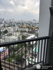 1-BR Condo at Rhythm Sukhumvit 44/1 near BTS Phra Khanong