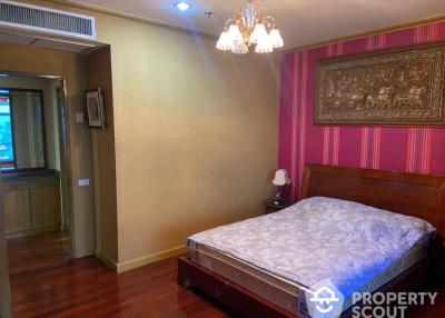 1-BR Condo at Ban Chao Phraya Condo near MRT Hua Lamphong