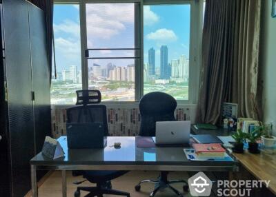 2-BR Condo at Supalai Wellington near MRT Thailand Cultural Centre