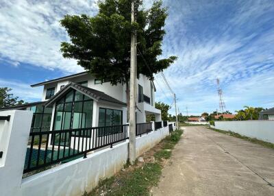 House For Sale 7.9 million baht