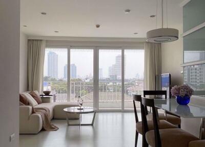 2 bed Condo in The Bangkok Sathorn-Taksin Khlong Ton Sai Sub District C020292