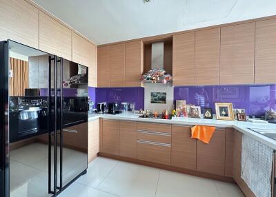 2 bed Duplex in The Emporio Place Khlongtan Sub District D020290