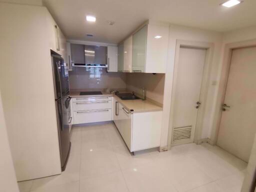 2 bed Condo in All Season Mansion Lumphini Sub District C020289