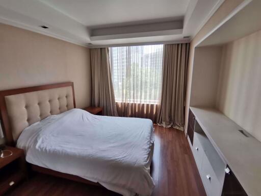 2 bed Condo in All Season Mansion Lumphini Sub District C020289