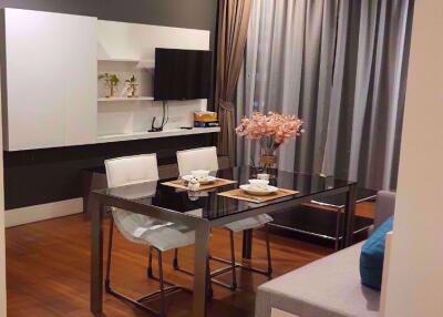 1 bed Condo in Bright Sukhumvit 24 Khlongtan Sub District C020016