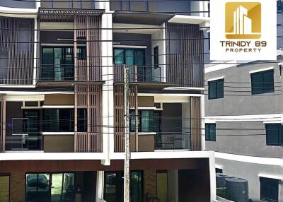 3 Storey town home