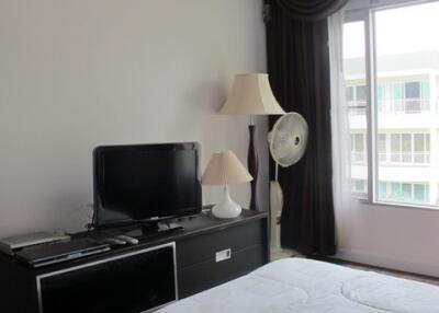 2 bedroom Baan Sanpluem Apartment