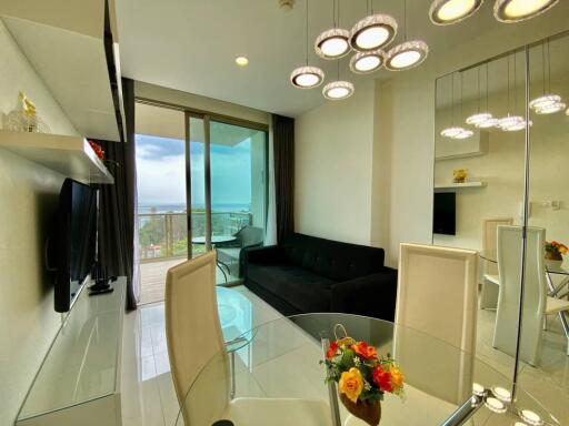 Riviera Wongamat Condo for Sale in Nakluea