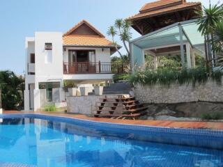 White Lotus 4 Bedroom Luxury Villa