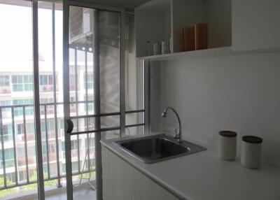 Studio Apartment for rent in modern condo Khao Takiab