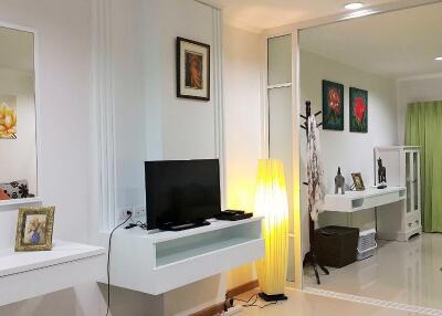 บ้านกลางบ้าน 2 ห้องนอนให้เช่าหัวหิน -cAchi please check - should say - Baan Klang 1 Bedroom Apartment for rent, Hua Hin