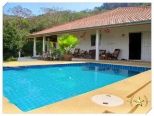 house in Khao Tao with fantastic views
