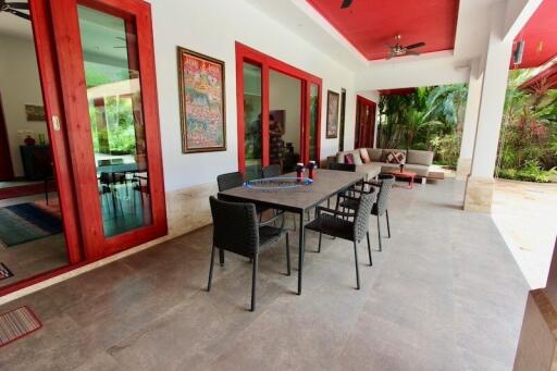 MODERN PRANBURI POOL VILLA FOR SALE