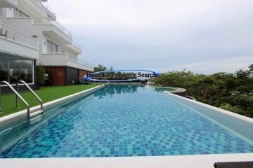 Condo with sea view in city center Hua Hin