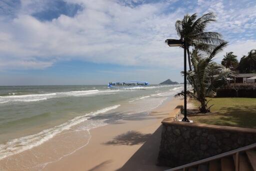 Baan Dao Tem Fah Beach front condo
