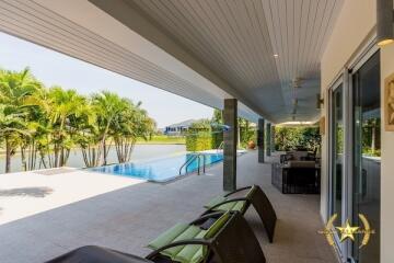 Lovely pool villa on Black Mountain Golf course