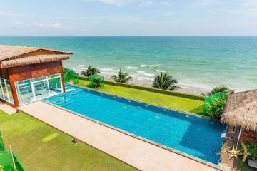 Absolute Luxury Beachfront villa บางสะพานสำหรับขาย