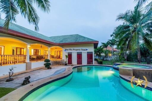 Stuart Park Beautiful Pool Villa With Large Land For Sale Hua Hin