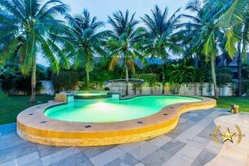 Stuart Park Beautiful Pool Villa With Large Land For Sale Hua Hin