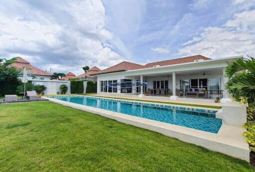 Luxury 3 Bedroom Pool Villa on over 1500 sqm Land for sale Hua Hin