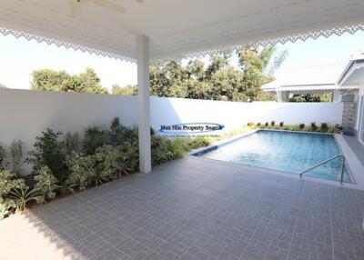 3 bedroom pool villa for sale Pak Nam Pran