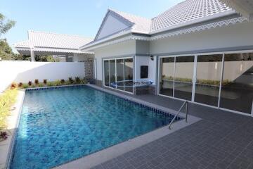 3 bedroom pool villa for sale Pak Nam Pran