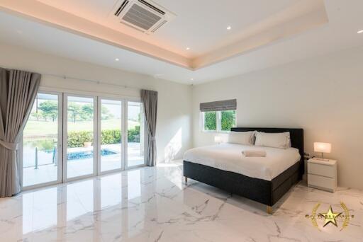 Black Mountain golf course 3 bedroom luxury pool villa for rent
