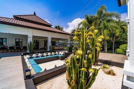 Belvida Estate luxury 5 bedroom pool villa for sale Hua Hin