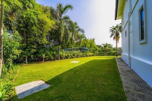 Belvida Estate luxury 5 bedroom pool villa for sale Hua Hin