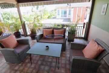 Glory house 2  4 bedroom boutique style townhouse for sale Hua hin
