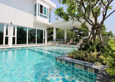 Luxury Palm Hills Pool Villa For Sale Hua Hin