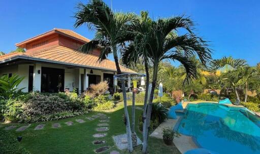 White Lotus 2 luxury pool villa for sale Hua Hin